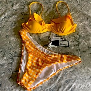 NEW Gianni bini scoop front cheeky bikini